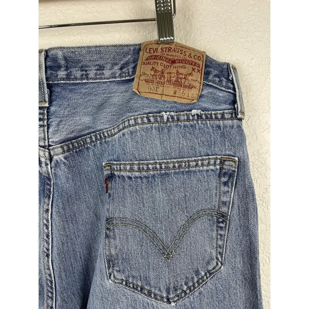 Vintage Levi's 501‎ Button Fly Mens Jeans Size 36x32 Medium Wash Made In Haiti